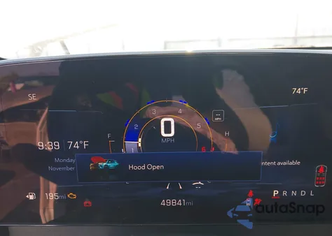 2024 Chevrolet Traverse Fwd Ls z USA, uszkodzony, nr VIN 1GNEREKS0RJ143603